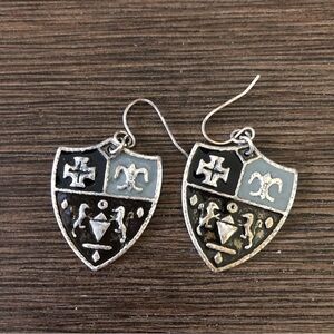 Twilight Edward crest fishhook earrings